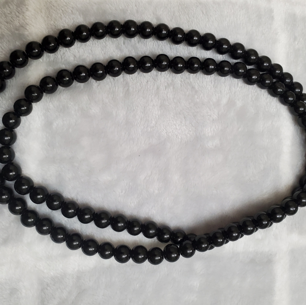 Black bead necklace